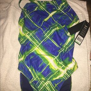 Ladies size 8 NWT speedo one piece bathing suit